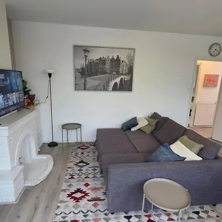 Apartment Comfortable For Exploring Amsterdam