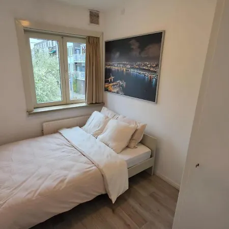 Comfortable For Exploring Lägenhet